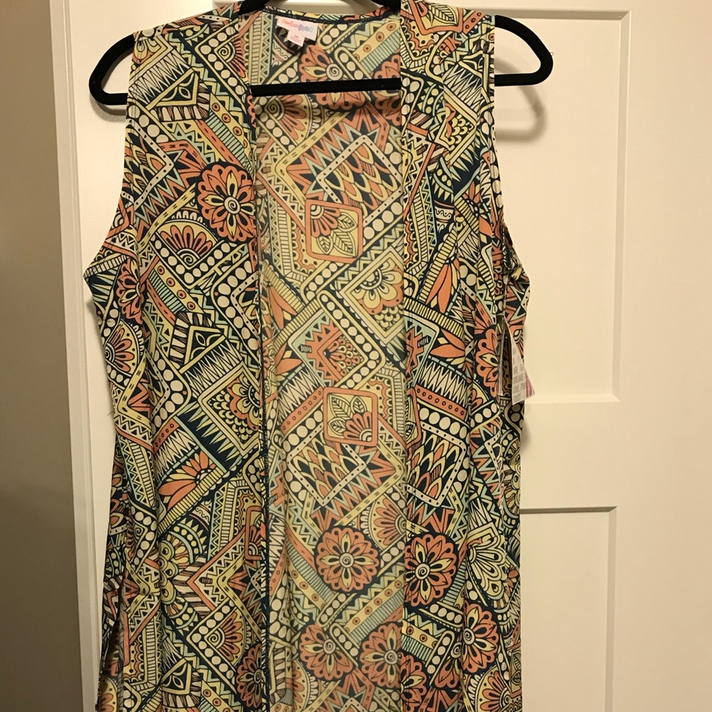 LuLaRoe Joy size Medium